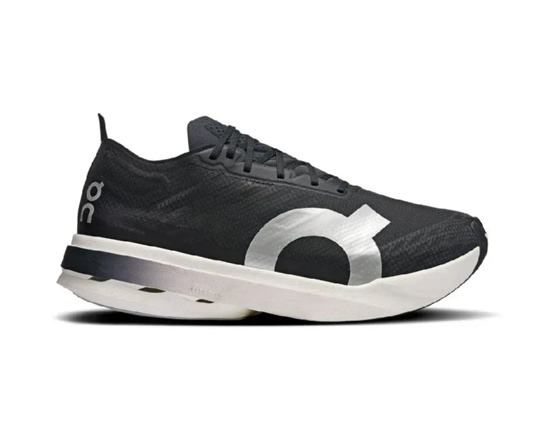 Tênis On Running Cloudboom Strike - Preto